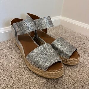 Franco Sarto Espadrille Sandal - Silver Snake - Size 11